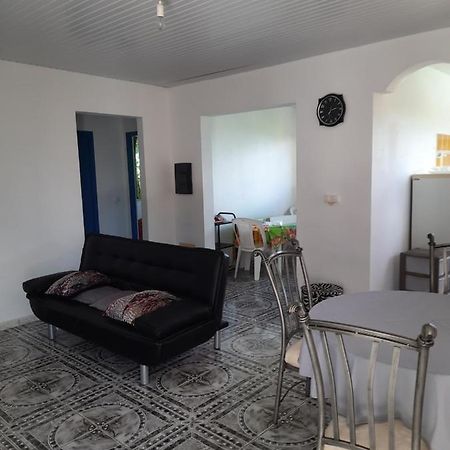 Chez Lilise 2 Apartment แซ็งแตนน์ ภายนอก รูปภาพ
