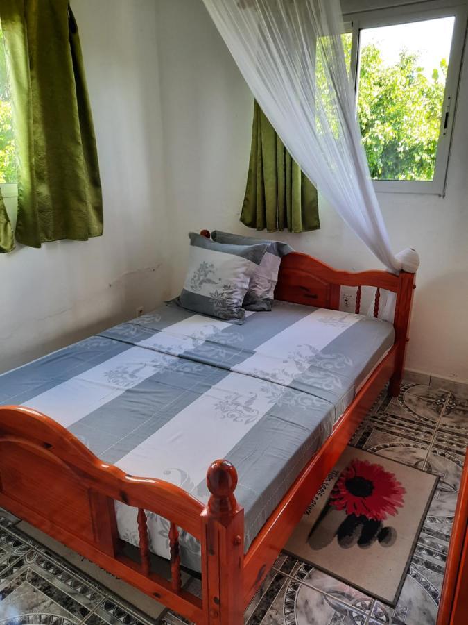 Chez Lilise 2 Apartment แซ็งแตนน์ ภายนอก รูปภาพ